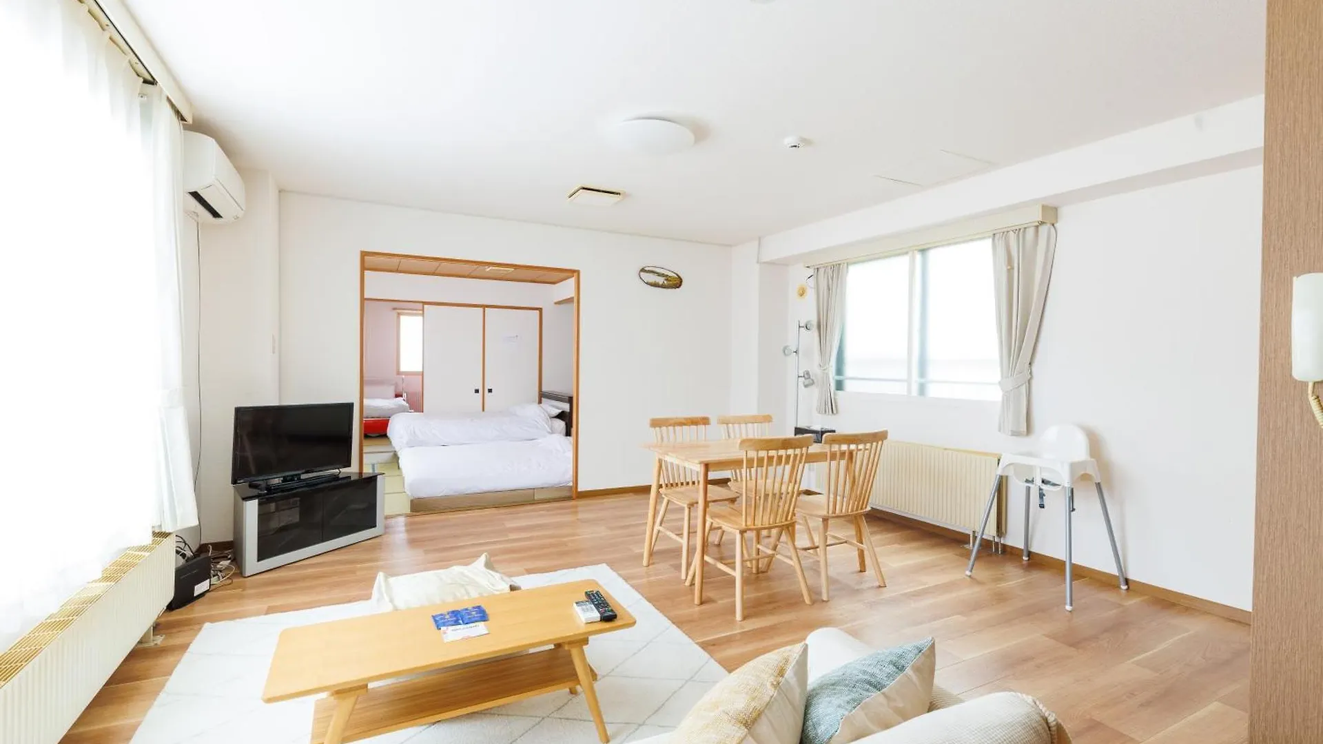 Stay In 小樽市 0*,